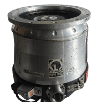 Side profile of Leybold MAG 2000 turbo molecular pump with DN 250 ISO-F inlet flange and DN 40 KF forevacuum port