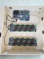 Internal view of Software House iSTAR Ultra USTAR016 showing the GCM processor module and two 8-reader ACM access control modules.