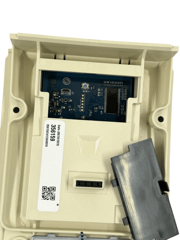 Technical view of the Pentair 356159Z internal circuitry and authentication label. Internal PCB and manufacturer label for Pentair 356159Z showing part number and assembly detail.