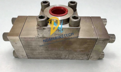 NOV-SCHAFFER 1710-4100 Fluid Valve - Heavy Duty Steel Body and Flange Construction High-pressure NOV-SCHAFFER DTL ENGR 1710-4100 shuttle valve housing block with stamped 2X923 serial numbers and heavy-duty socket head flange bolts.