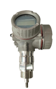 Endress+Hauser FMP57 Levelflex Guided Radar Level Sensor – Front Enclosure and Process Connection Profile Endress+Hauser 71082677 Levelflex FMP57 guided wave radar level transmitter featuring a dual-chamber aluminum housing with integrated LCD interface window and heavy-duty 316L stainless steel process connection thread.