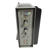 Front faceplate featuring test selector knob, manual voltage dial, and diagnostic indicators of GCI 7359-2400-424