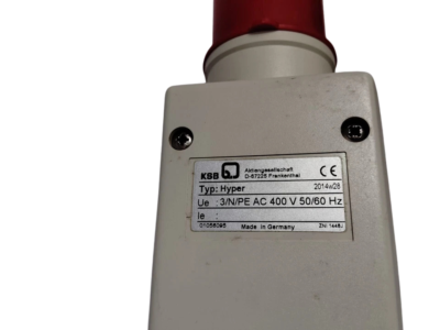 KSB Hyper 400V Three-Phase Plug Housing and Winding Protection Specifications Macro close-up shot of the white KSB Hyper industrial plug assembly housing label specifying 3/N/PE AC 400V 50/60Hz technical ratings and CE certification mark.