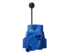 Mannesmann Rexroth H-4WMM22J60 manual directional valve front view showing lever and port housing