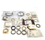 Full kit overview of the NOV Varco 718636 2-year major service repair kit for 3-inch 15M top-entry mud valves, including high-pressure dynamic seals.