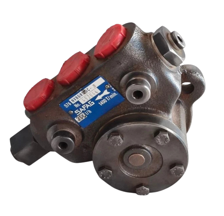 Safag Danfoss 576 NVBGRMDC-3 Oil Pump Safag Danfoss 576 NVBGRMDC-3 industrial oil pump front isometric view