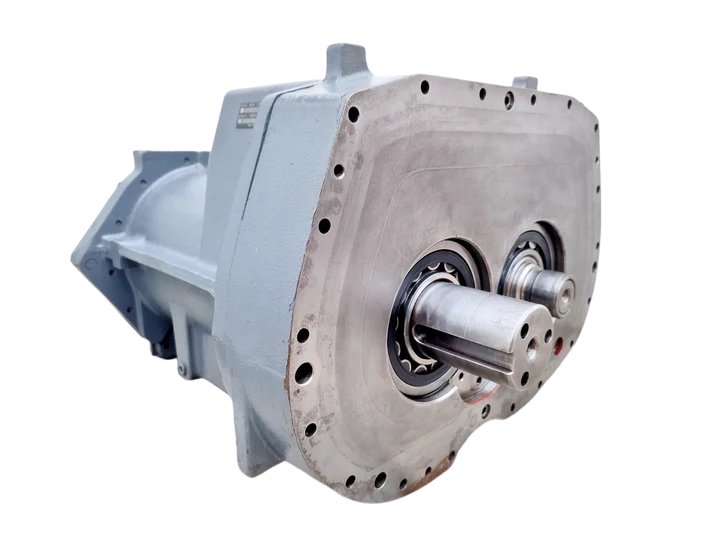 Atlas Copco 1616725681 Air End(2) Atlas Copco 1616725681 air end drive shaft end plate and heavy duty bearing assembly