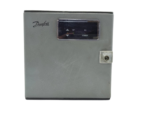 Danfoss EKS 65 084H3020 electronic expansion valve controller closed front housing with status display window