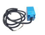 Yamatake Honeywell FL2R-12J6H blue DC 2-wire inductive proximity switch with attached black cable