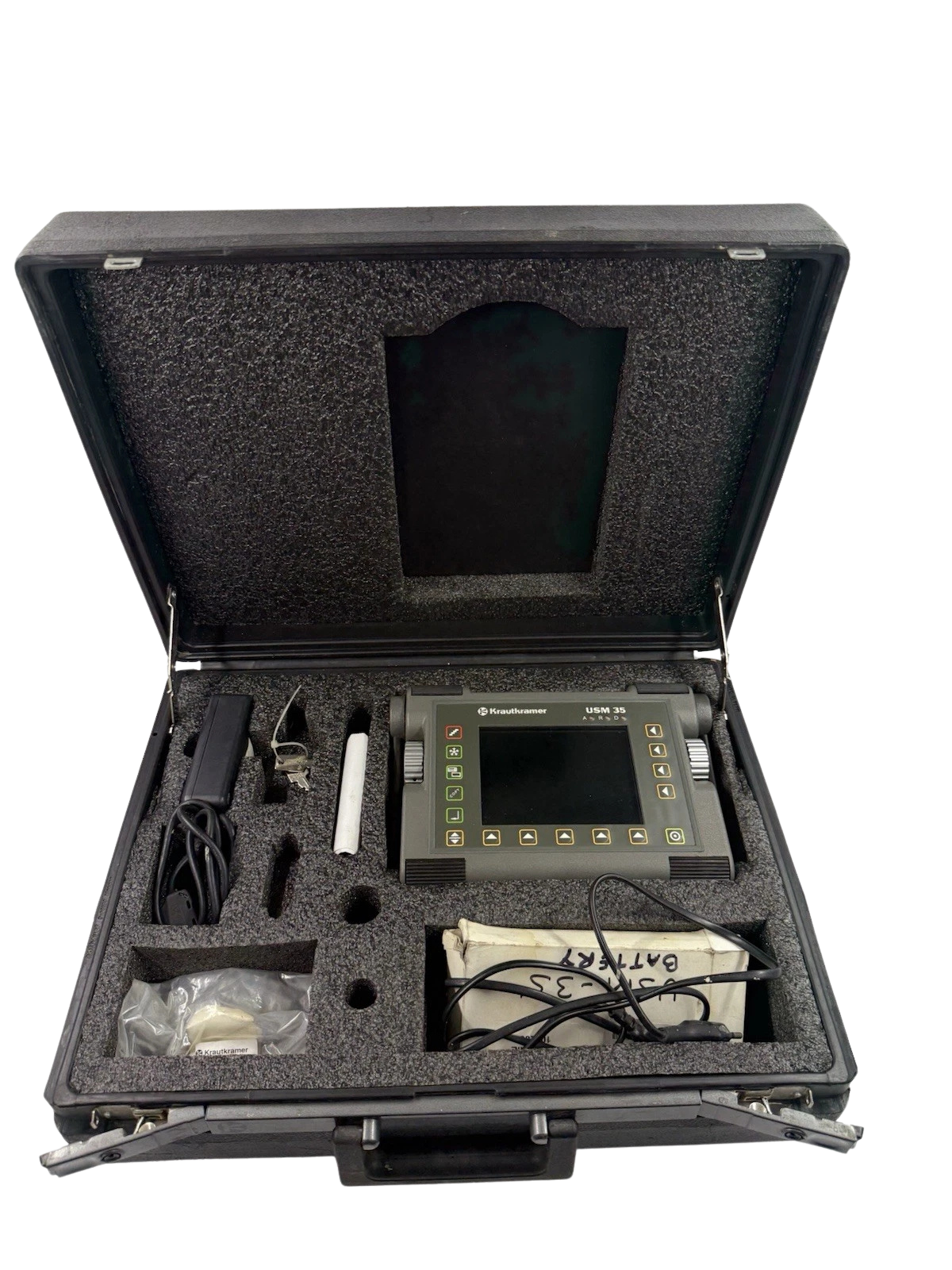 Krautkramer USM 35 S LEMO Ultrasonic Flaw Detector1 Krautkramer USM 35 S LEMO ultrasonic flaw detector kit in protective case