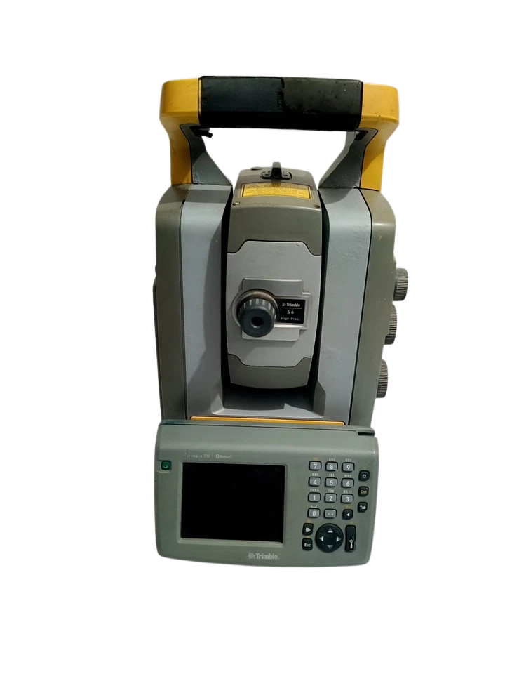 Trimble S6 Robotic Total Station1 Trimble S6 1 High Precision Robotic Total Station front view with CU controller 58440019