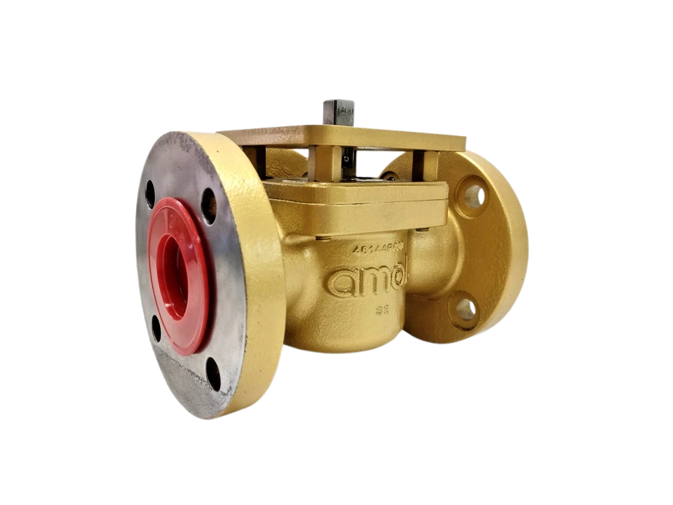 Amot Controls 2GEFCBA012-CBL Temperature Control Valve6 Quarter angle of bronze Amot 2GEFCBA012-CBL control valve body with mounting pad