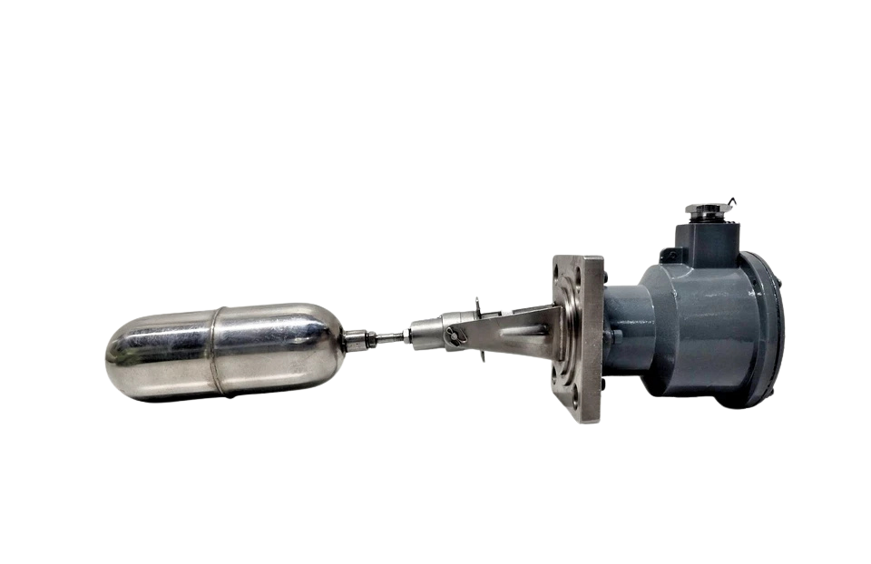 Hanla FMS-1H-WS Float Level Switch1 Hanla FMS-1H-WS horizontal float level switch side profile with stainless steel float and square mounting flange