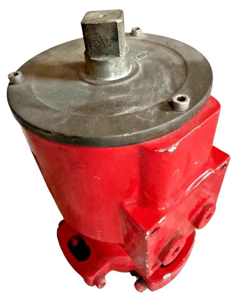 Damcos BRC 012 A1 051-42521 Right-side view of a red Damcos BRC hydraulic actuator, showing its bolted base.