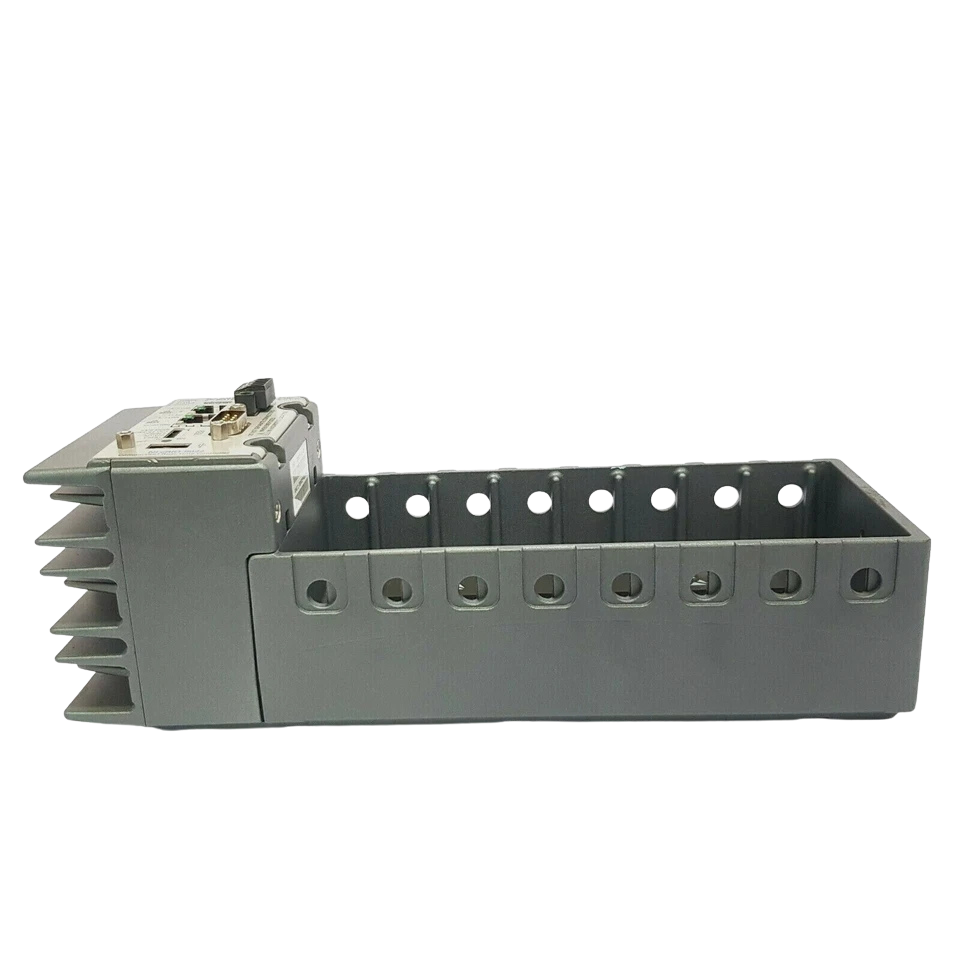 NI cRIO-9022 cRIO-91124 Top-down view of NI cRIO-9022 controller and cRIO-9112 8-slot module bay slots