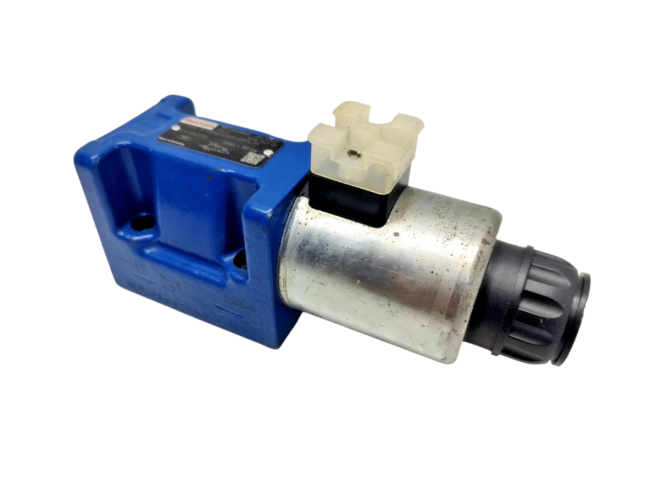 Rexroth 5-4WE 10 EB50-EG24N9K4-M Directional Control Valve2 Rexroth 5-4WE 10 EB50/EG24N9K4/M hydraulic valve 350 bar rated